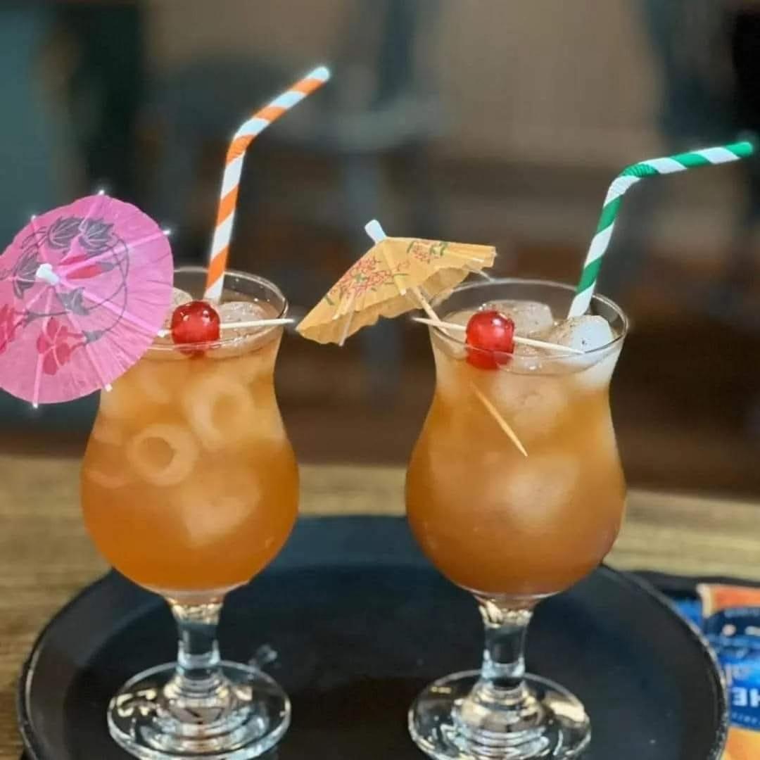 מלון אילמינסטר The Flying Fish Stables מראה חיצוני תמונה
